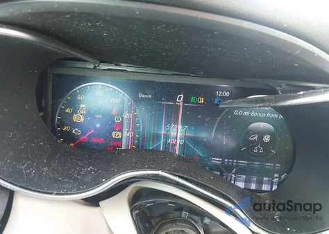 2021 Mercedes-Benz C 300 Sedan z USA, uszkodzony, nr VIN W1KWF8DB5MR647178